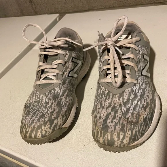 New balance 6.5 turf shoes - Picture 7 of 7